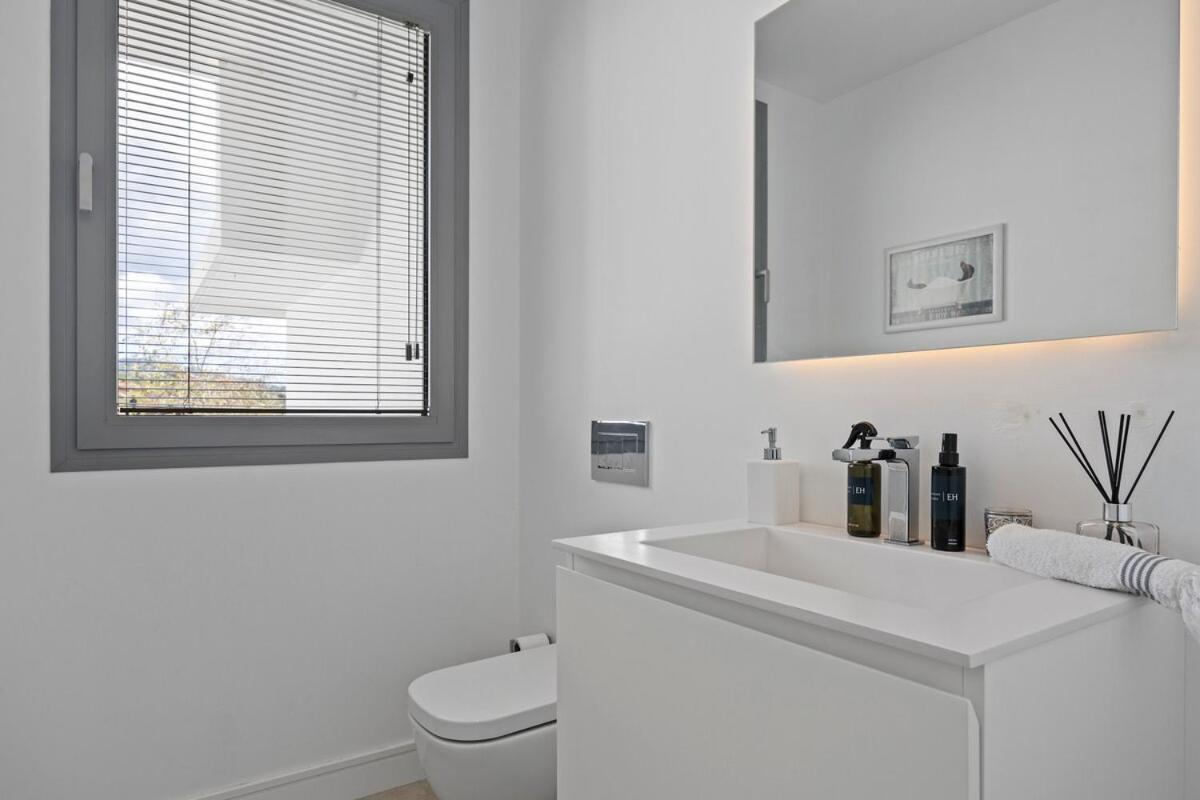 Eriksson Homes Luxury 8 Guest Sea Views Marbella