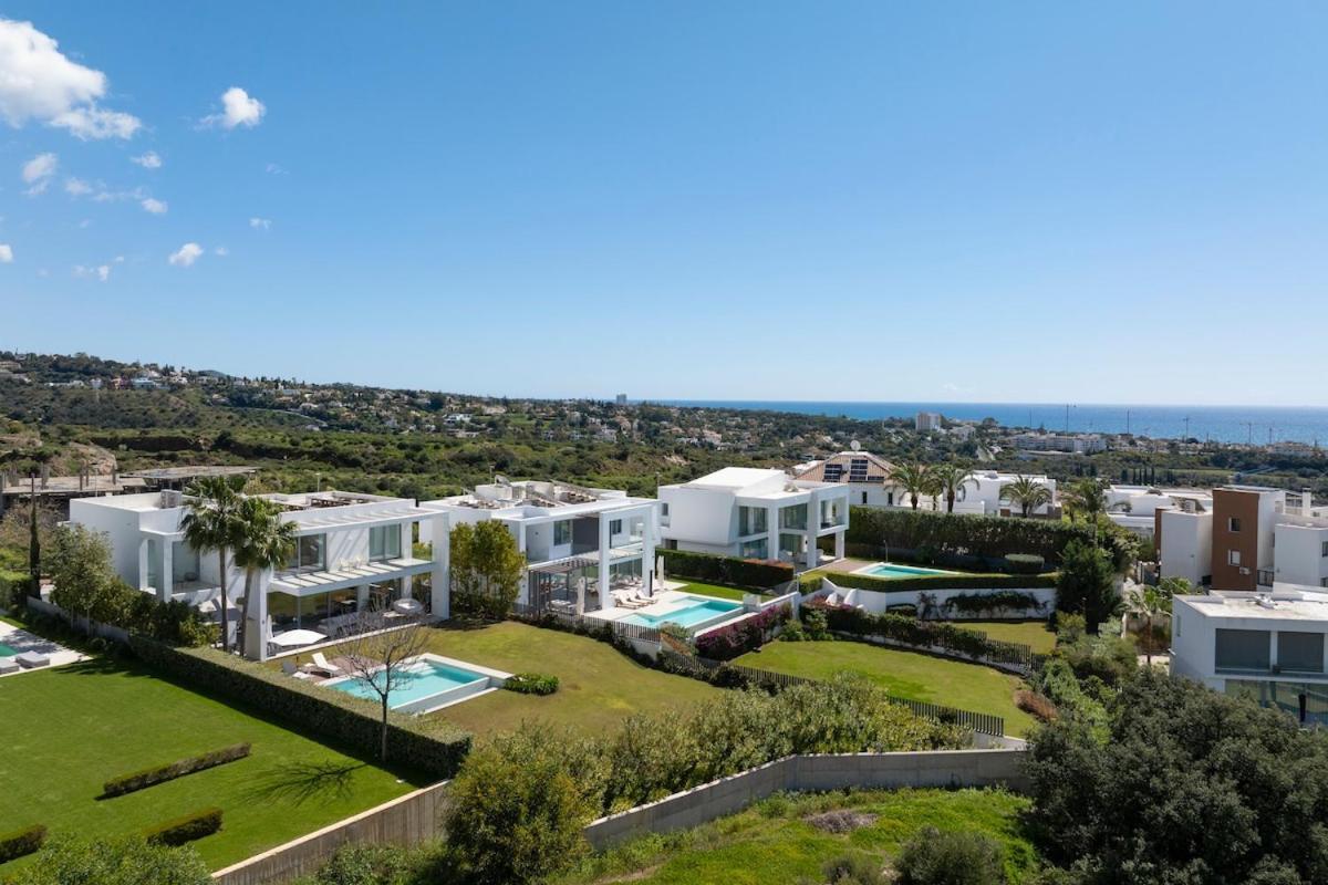 Villa Eriksson Homes Luxury 8 Guest Sea Views